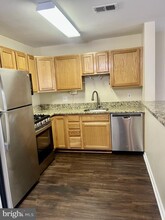 635 Constellation Square SE in Leesburg, VA - Building Photo - Building Photo