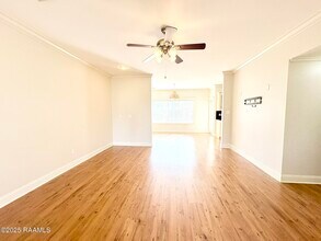 23 Courtyard Cir in Lafayette, LA - Building Photo - Building Photo