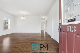 413 Graypointe Dr in Greer, SC - Building Photo - Building Photo