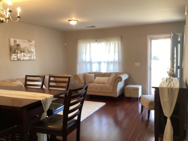 433 Dukes Hill Rd in Columbia, SC - Building Photo - Building Photo