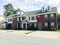 101 Hyde Park Ln, Unit 101