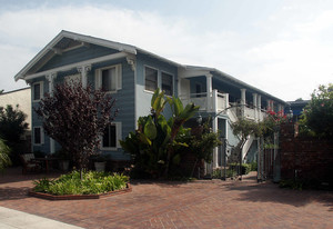 150 12th St Apartments