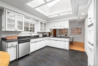 1658 Bartram Way in El Cajon, CA - Building Photo - Building Photo