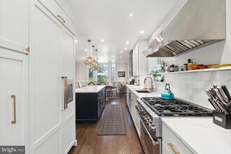2916 New Mexico Ave NW in Washington, DC - Building Photo - Building Photo