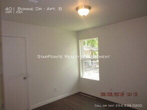 401 Bonnie Dr-Unit -Apt. B in Harker Heights, TX - Building Photo - Building Photo