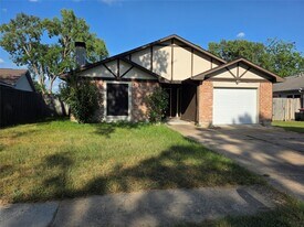 1015 Western Hills Dr in Katy, TX - Building Photo