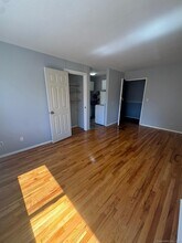 155 Birdseye St, Unit c7 in Bridgeport, CT - Building Photo - Building Photo