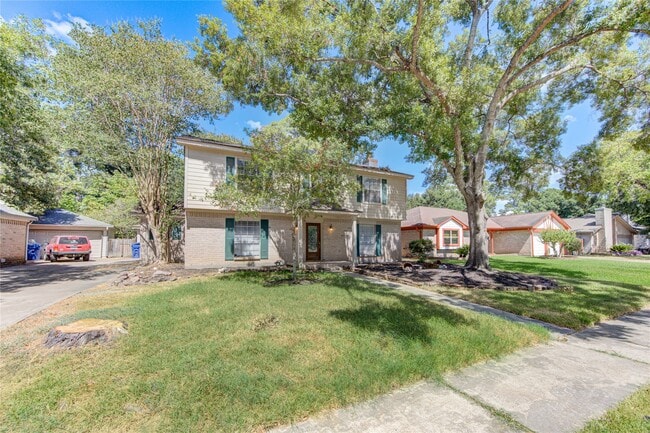 17206 Seven Pines Dr