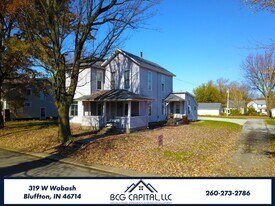 319 W Wabash St in Bluffton, IN - Building Photo