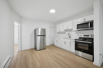 319 Berkley St in Philadelphia, PA - Foto de edificio - Building Photo