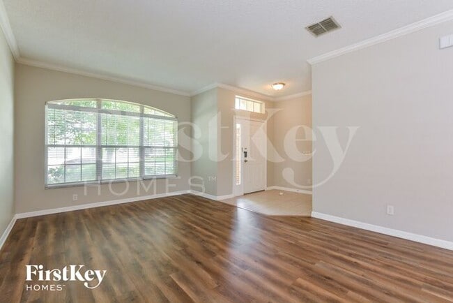 10020 Savannah Bluff Ln in Orlando, FL - Foto de edificio - Building Photo