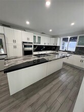 140 Pocatella St in Miami Springs, FL - Building Photo - Building Photo