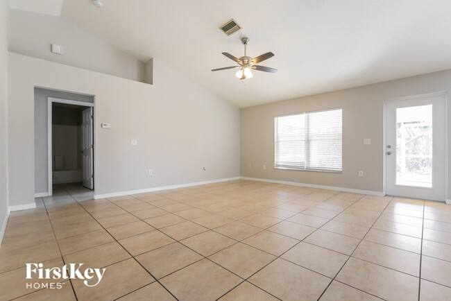 2925 Silas Ave in North Port, FL - Building Photo - Building Photo