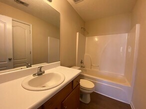 218 Bridgewater Cir in Athens, GA - Building Photo - Building Photo