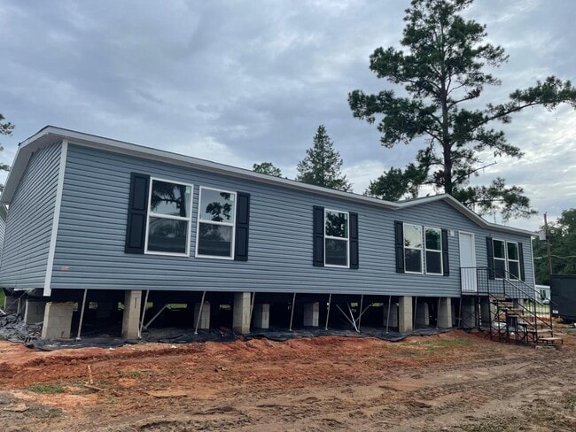 property at 543 Emily Lp