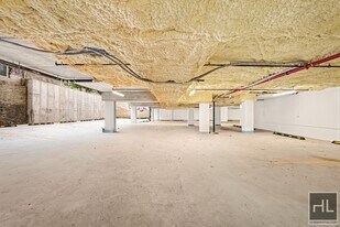 BRUCKNER BOULEVARD in Bronx, NY - Building Photo