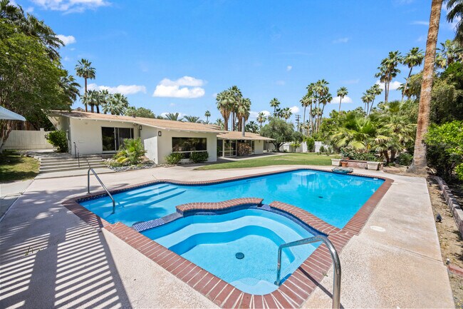 property at 255 W Camino Buena Vista