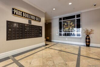 550 Park Blvd in San Diego, CA - Building Photo - Building Photo