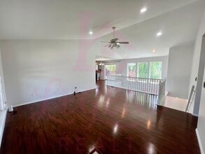 12 Royalltrail Ct in O'Fallon, MO - Building Photo - Building Photo