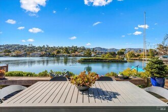 20 Lagoon Rd in Belvedere, CA - Building Photo - Building Photo