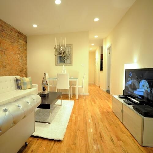 212 E 12th St-Unit -5-B in New York, NY - Building Photo