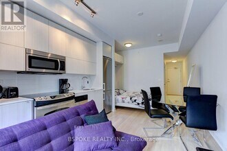 32 Camden St in Toronto, ON - Building Photo - Building Photo