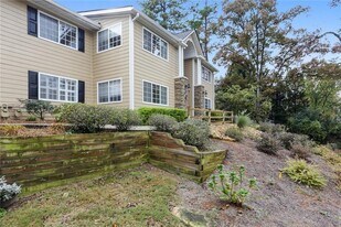 1468 Briarwood Rd NE in Atlanta, GA - Building Photo