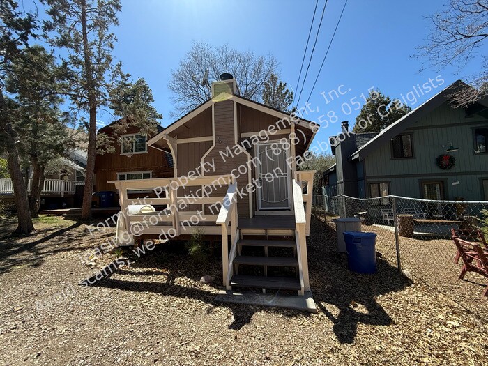 672 Highland Ln in Big Bear, CA - Building Photo