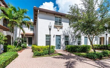 11844 SW 26 St in Miramar, FL - Building Photo - Building Photo
