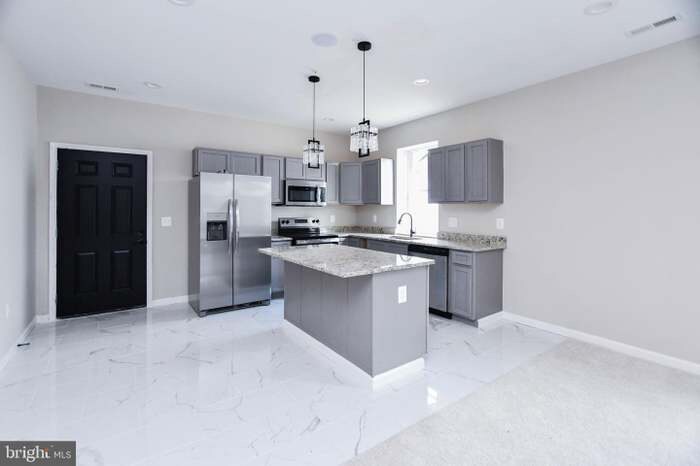 1205 Mentor Ave in Capitol Heights, MD - Building Photo