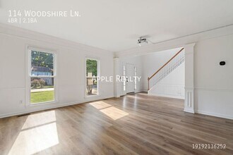 114 Woodshire Ln in Chapel Hill, NC - Building Photo - Building Photo
