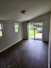 911 W Russell Ct in Newport News, VA - Building Photo - Building Photo
