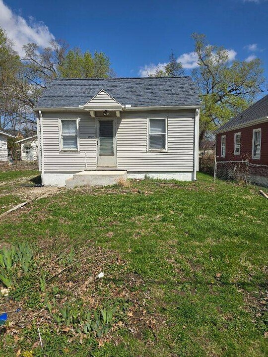 3207 W Latrobe St in Peoria, IL - Building Photo