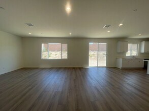 13707 Eva Ct in Victorville, CA - Building Photo - Building Photo