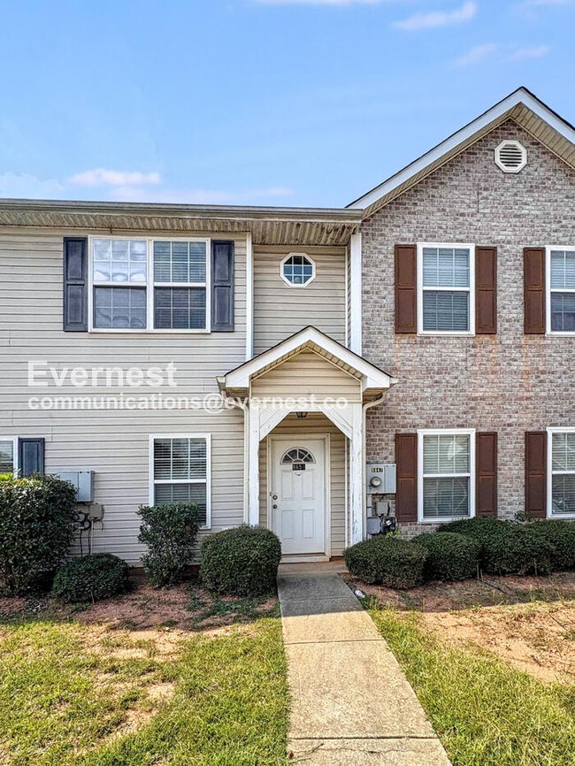 property at 8651 Thomas Ln