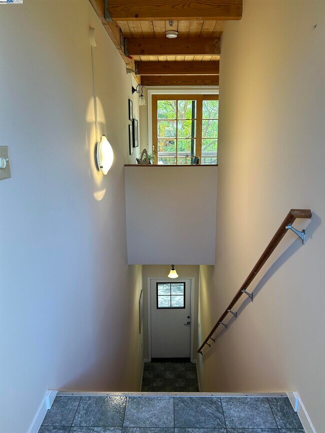 2120 Sixth St in Berkeley, CA - Building Photo - Building Photo
