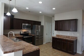 112 High Cottage Ln in Richlands, NC - Building Photo - Building Photo