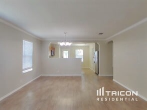 8027 Abbotts Pointe in San Antonio, TX - Building Photo - Building Photo