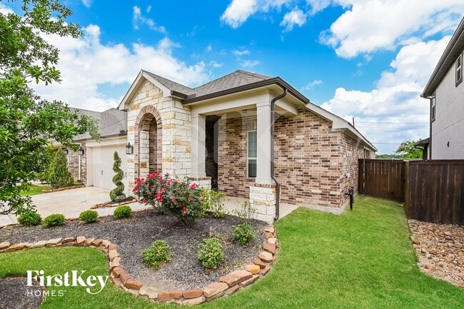 10327 Armstrong Dr in Rosharon, TX - Foto de edificio - Building Photo