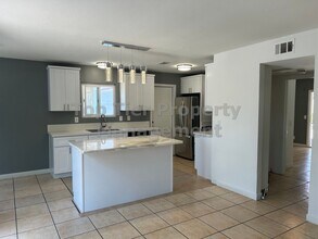 213 Avenida Descanso in Oceanside, CA - Building Photo - Building Photo