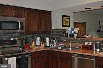 5046 9th St S in Arlington, VA - Building Photo - Building Photo
