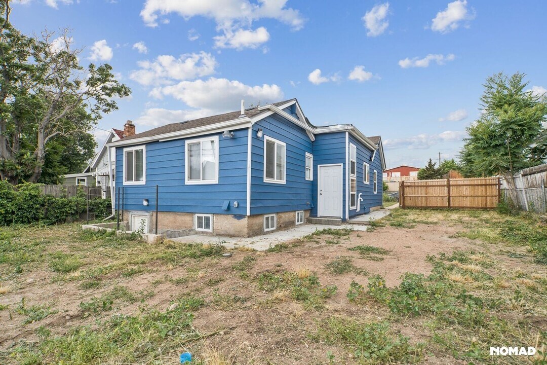 4672 Leaf Ct in Denver, CO - Building Photo