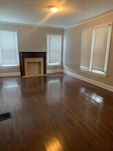 102-106 E Maynard Ave-Unit -104 in Columbus, OH - Building Photo - Building Photo