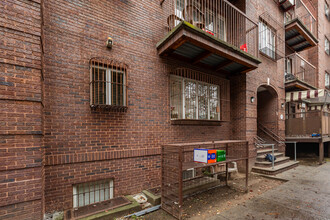 175 Middleton St in Brooklyn, NY - Building Photo - Building Photo