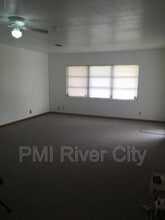 7473 Greenway Dr in Jacksonville, FL - Building Photo - Building Photo