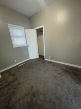 217 S Lyndale Ave in Sioux Falls, SD - Building Photo - Building Photo