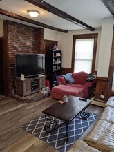 62 Fruit Street Ext-Unit -1 in Milford, MA - Building Photo - Building Photo