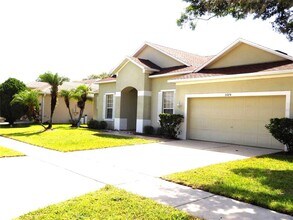 3074 Bay Laurel Cir N in Kissimmee, FL - Building Photo - Building Photo