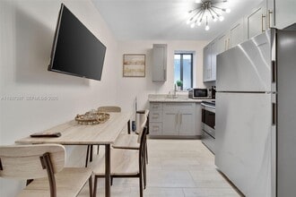 2162 SW 14th Terrace in Miami, FL - Building Photo - Building Photo