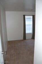 1601 Zelzah Ave in Pahrump, NV - Building Photo - Building Photo